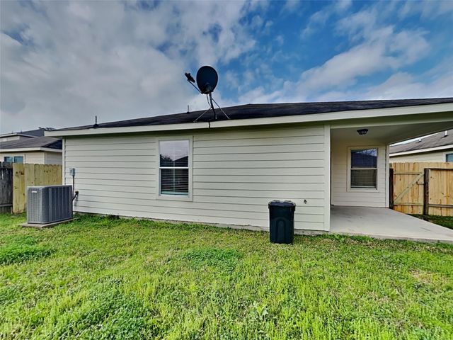 28926 Village Creek Loop, Spring, TX 77386