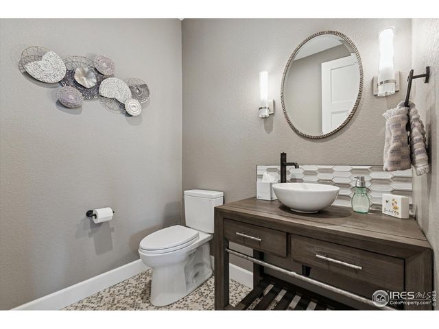 822 Trail Ridge Dr, Louisville, CO 80027