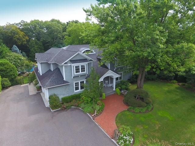 16 Sailfish Place, Northport, NY 11768