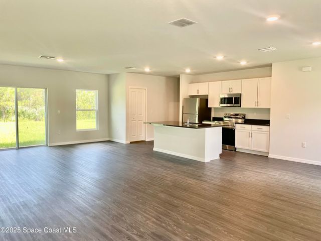 3094 San Filippo Drive SE, Palm Bay, FL 32909