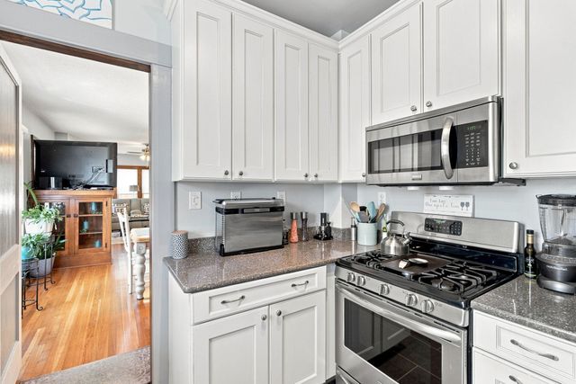 240 S Lorraine Ave, Wichita, KS 67211