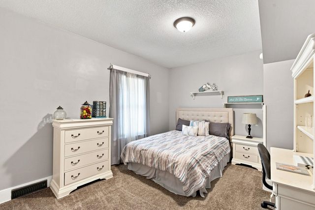 240 S Lorraine Ave, Wichita, KS 67211