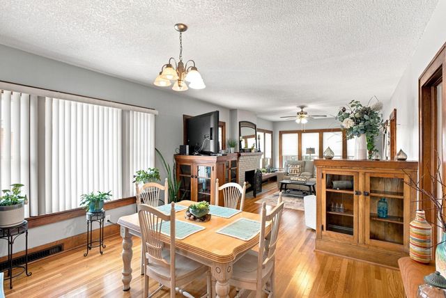 240 S Lorraine Ave, Wichita, KS 67211