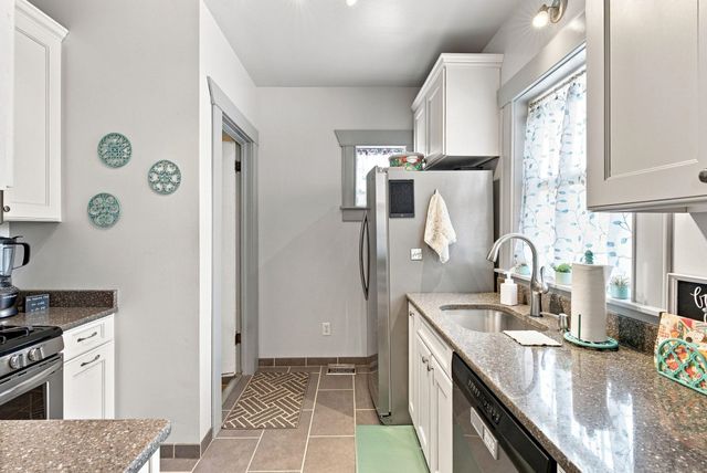 240 S Lorraine Ave, Wichita, KS 67211