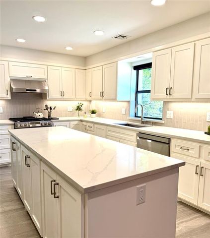 3101 Castlerock Road 43, Oklahoma City, OK 73120