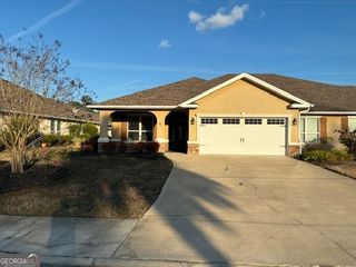 102 Miller Court, Kingsland, GA 31548