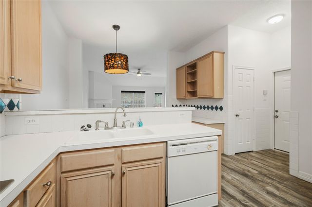 12242 Rutgers Park Court, Pasadena, TX 77058