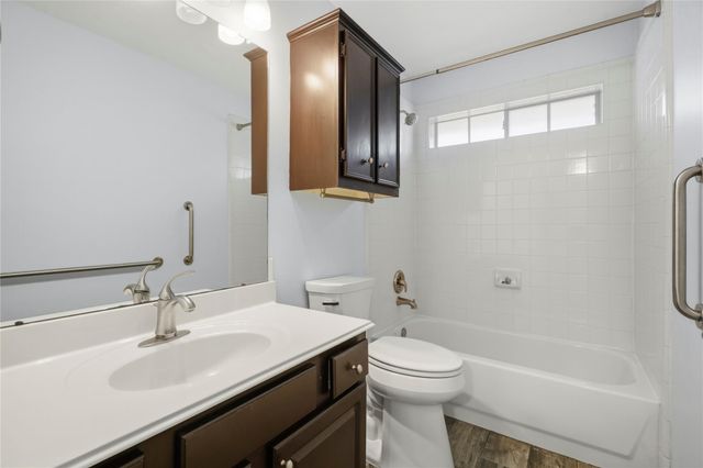12242 Rutgers Park Court, Pasadena, TX 77058