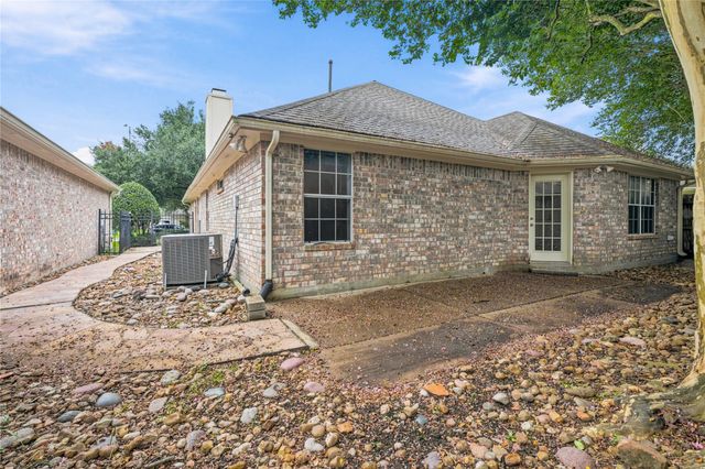12242 Rutgers Park Court, Pasadena, TX 77058