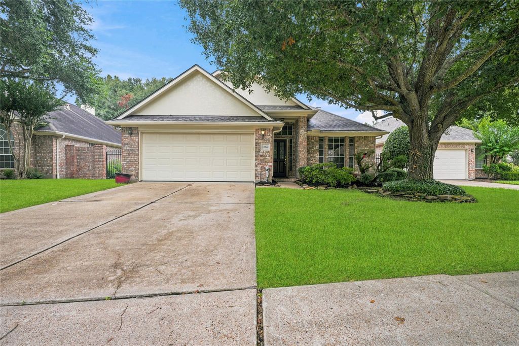 12242 Rutgers Park Court, Pasadena, TX 77058