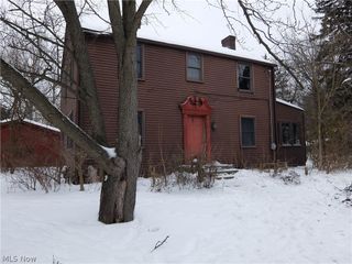 1094 Churchill Road, Girard, OH 44420