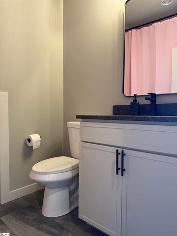 110 Textile Court, Easley, SC 29640