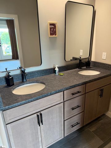 110 Textile Court, Easley, SC 29640