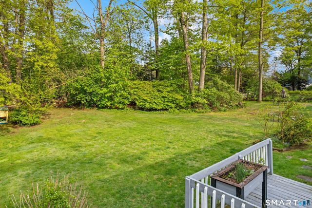 27 Theroux Avenue, Waterbury, CT 06708