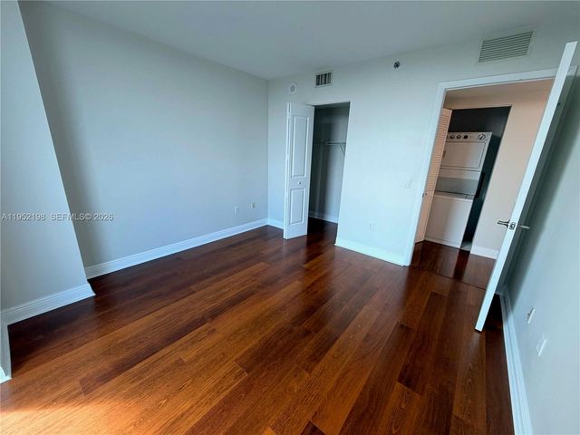 2641 N Flamingo Rd 1705N, Sunrise, FL 33323