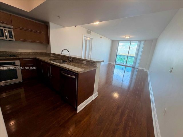 2641 N Flamingo Rd 1705N, Sunrise, FL 33323