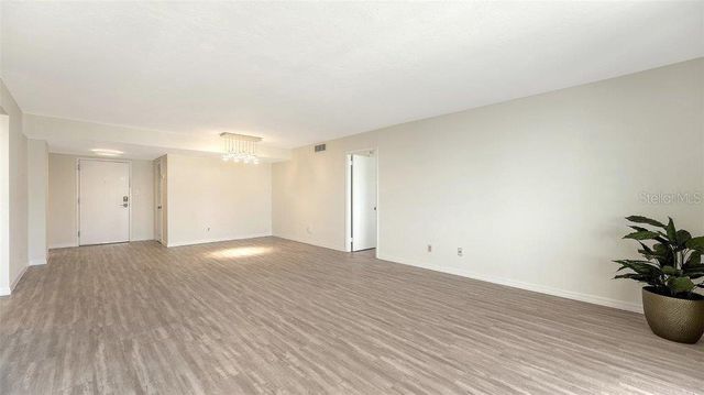 101 S GULFSTREAM AVENUE 15B, Sarasota, FL 34236