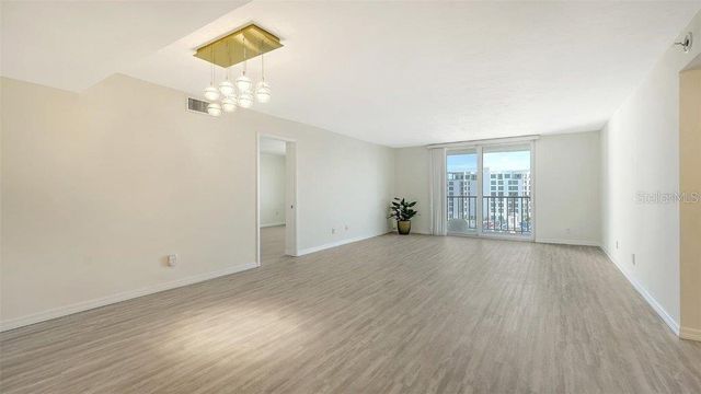 101 S GULFSTREAM AVENUE 15B, Sarasota, FL 34236