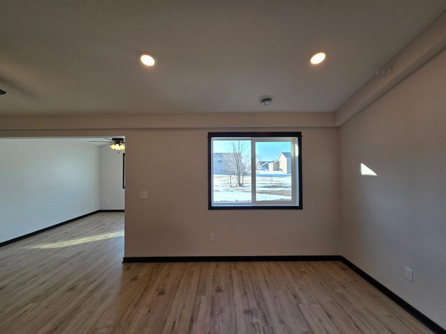 914 Katelyn Circle NE, Montgomery, MN 56069