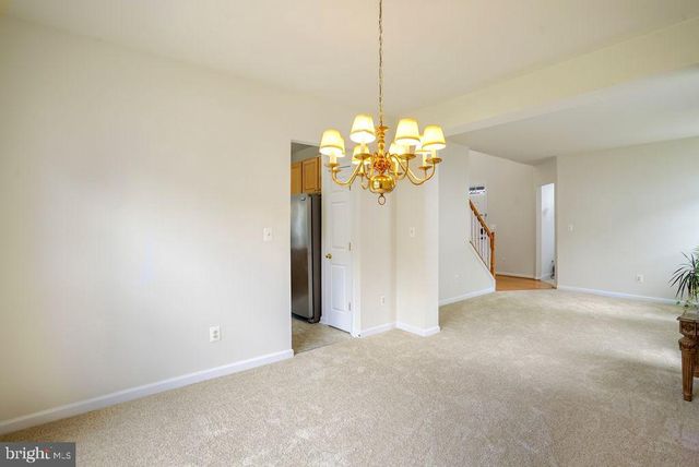 12113 SIERRA SUNSET LN, Gainesville, VA 20155