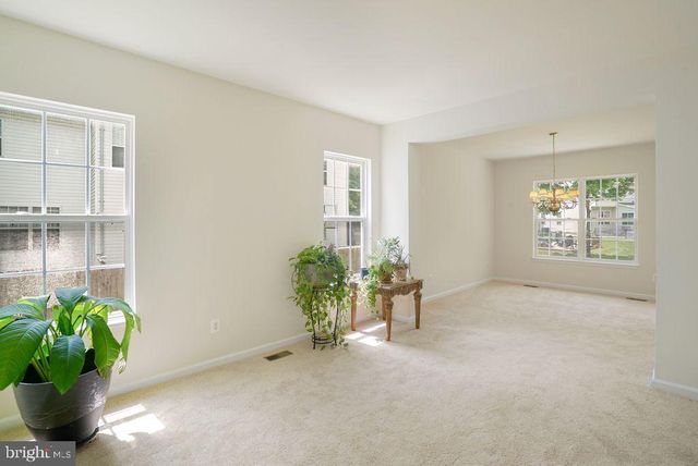 12113 SIERRA SUNSET LN, Gainesville, VA 20155