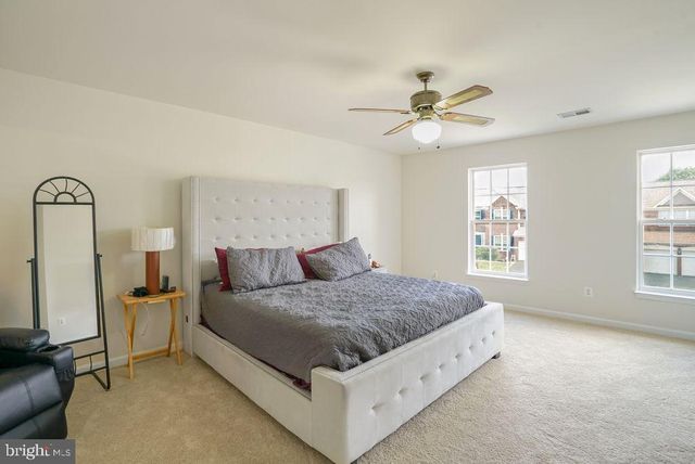 12113 SIERRA SUNSET LN, Gainesville, VA 20155