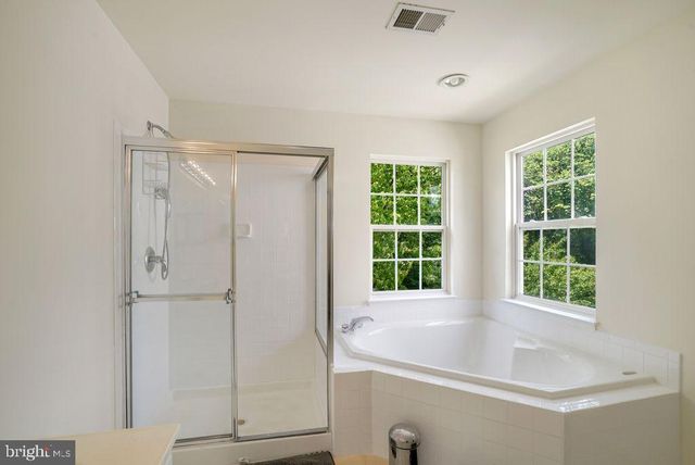 12113 SIERRA SUNSET LN, Gainesville, VA 20155