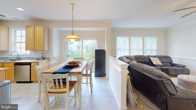 12113 SIERRA SUNSET LN, Gainesville, VA 20155