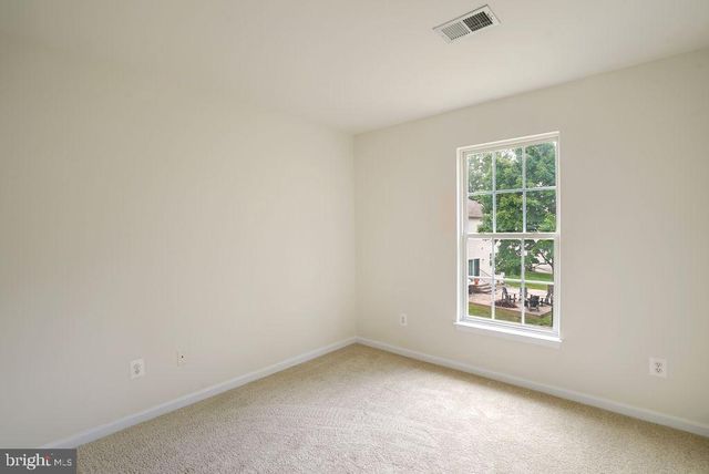 12113 SIERRA SUNSET LN, Gainesville, VA 20155