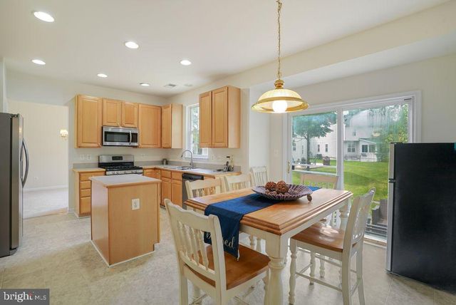 12113 SIERRA SUNSET LN, Gainesville, VA 20155