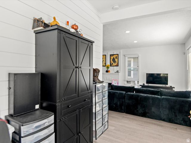 170 ADAMS AVE, Ogden, UT 84404