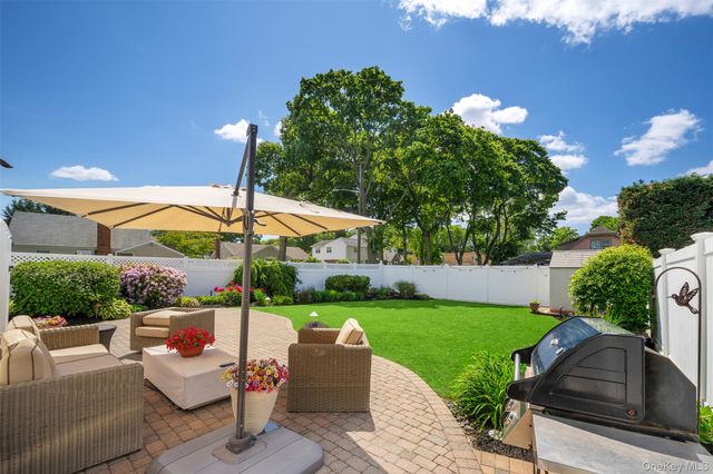 1864 Jane Street, Wantagh, NY 11793