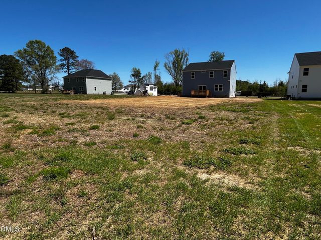 94 Harriette Court, Lillington, NC 27546