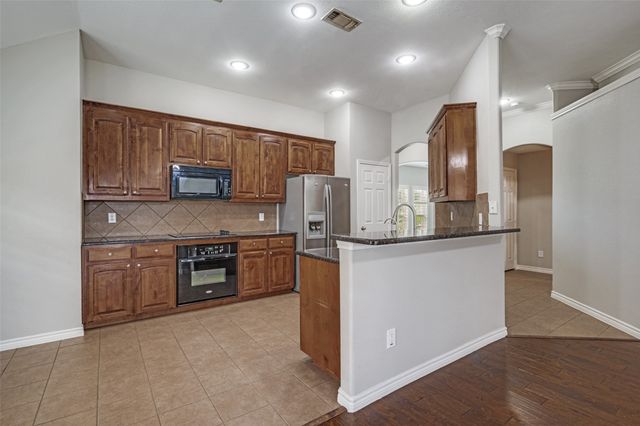 14900 Frisco Ranch Drive, Little Elm, TX 75068