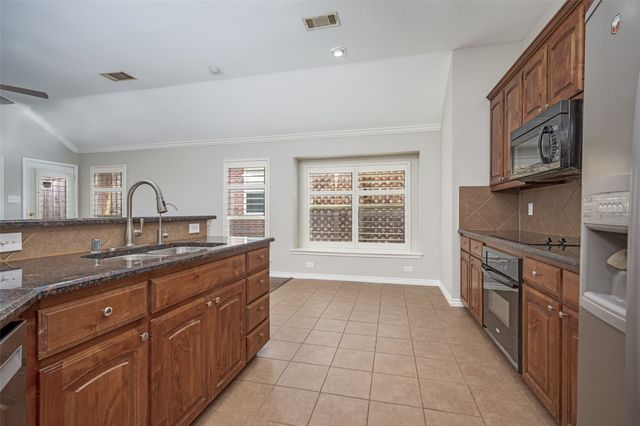 14900 Frisco Ranch Drive, Little Elm, TX 75068