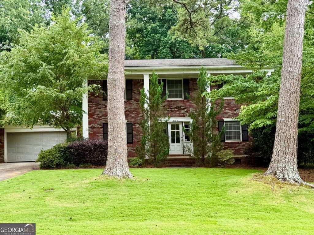 2704 Sunny Lane SE, Marietta, GA 30067