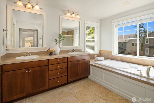 18316 NE 111th Street, Redmond, WA 98052