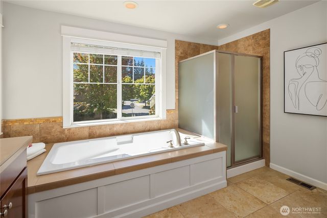 18316 NE 111th Street, Redmond, WA 98052