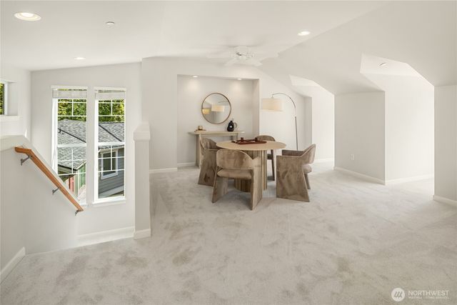 18316 NE 111th Street, Redmond, WA 98052