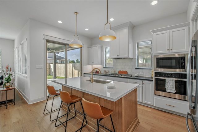 2362 Sudden Breeze Drive, College Station, TX 77845