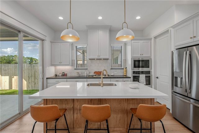 2362 Sudden Breeze Drive, College Station, TX 77845