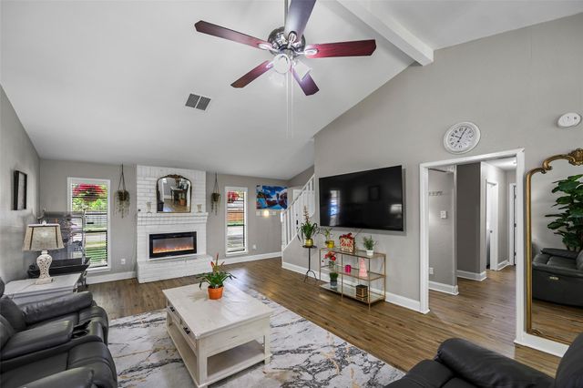 3631 Cedar Gardens Drive, Houston, TX 77082