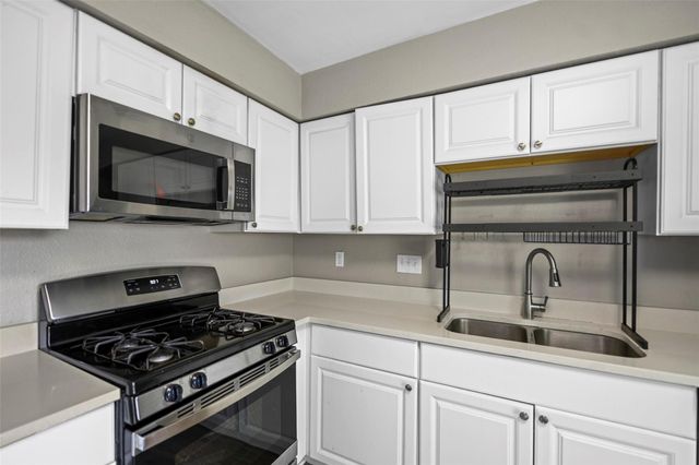 3631 Cedar Gardens Drive, Houston, TX 77082