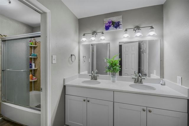 3631 Cedar Gardens Drive, Houston, TX 77082