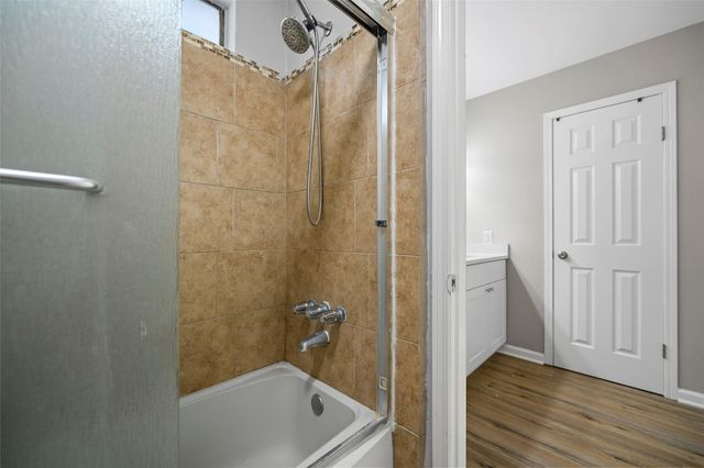 3631 Cedar Gardens Drive, Houston, TX 77082