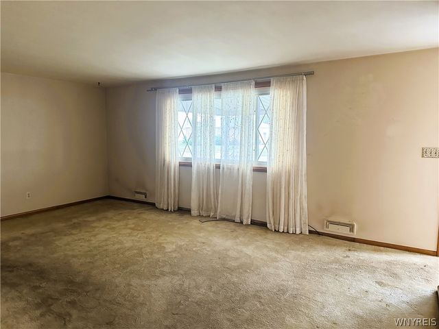1233 George Urban Boulevard, Cheektowaga, NY 14225