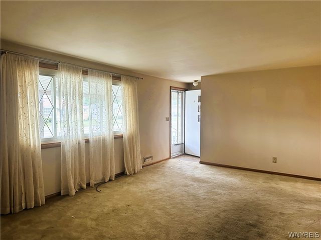 1233 George Urban Boulevard, Cheektowaga, NY 14225