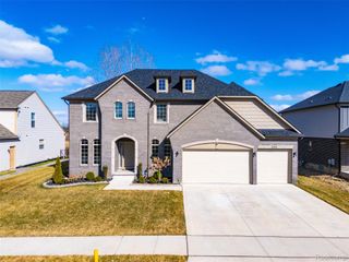 56496 Leeds Lane, Macomb Township, MI 48042