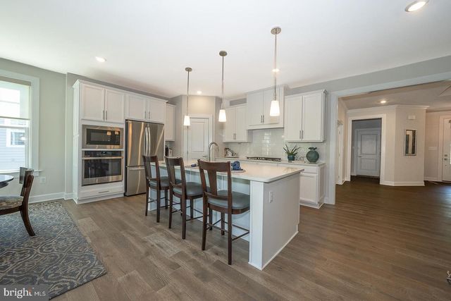 1715 FROST LN, West Chester, PA 19380
