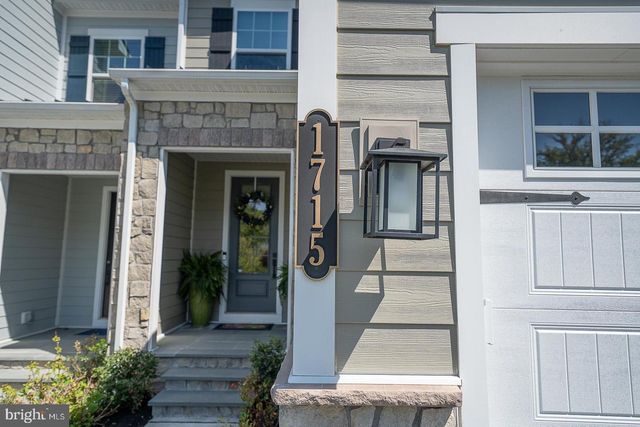 1715 FROST LN, West Chester, PA 19380